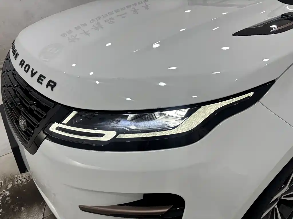 Land Rover Range Rover Evoque 2026 L SE