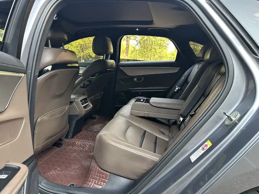 BYD Han — миниатюра 4