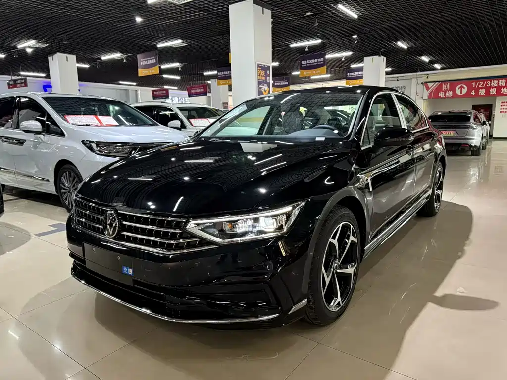 Купить Volkswagen Magotan