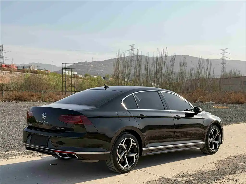 Volkswagen Magotan
