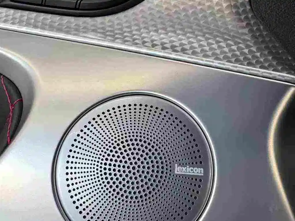 Genesis G70 — миниатюра 7