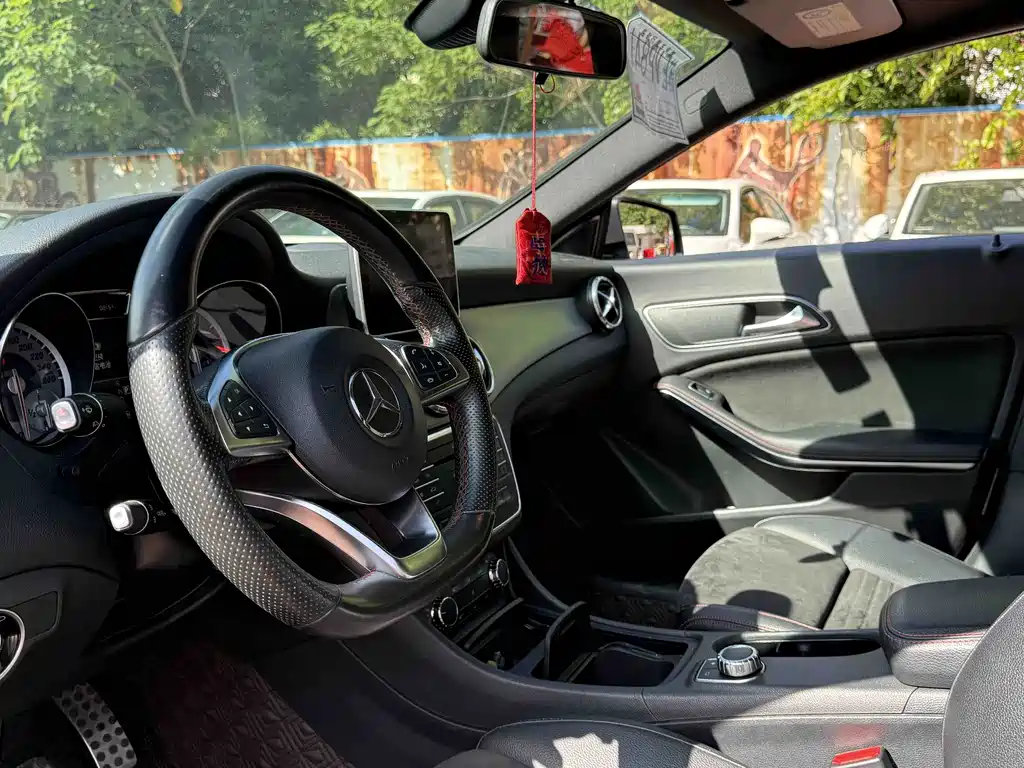 Mercedes-Benz CLA (Import) — миниатюра 11