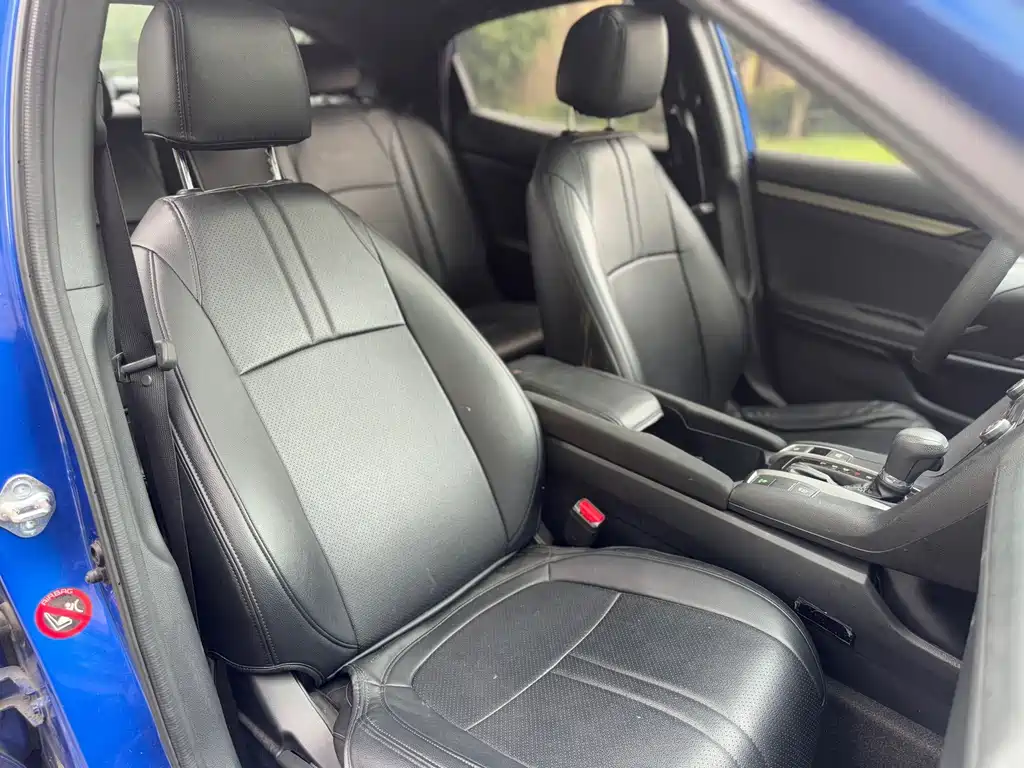 Honda Civic — миниатюра 18