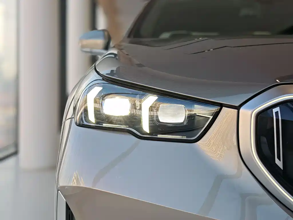 BMW 5 Series 5 2024 525Li Luxury
