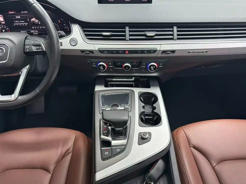 Audi Q7 — фотографии объявления, Фото 10