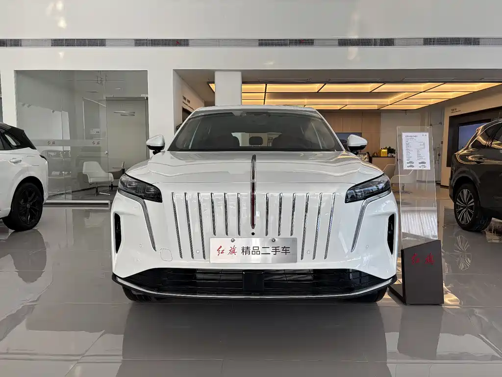 Hongqi HS6 PHEV 2026 240