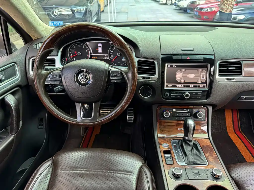 Volkswagen Touareg 2011 3.0TSI Hybrid