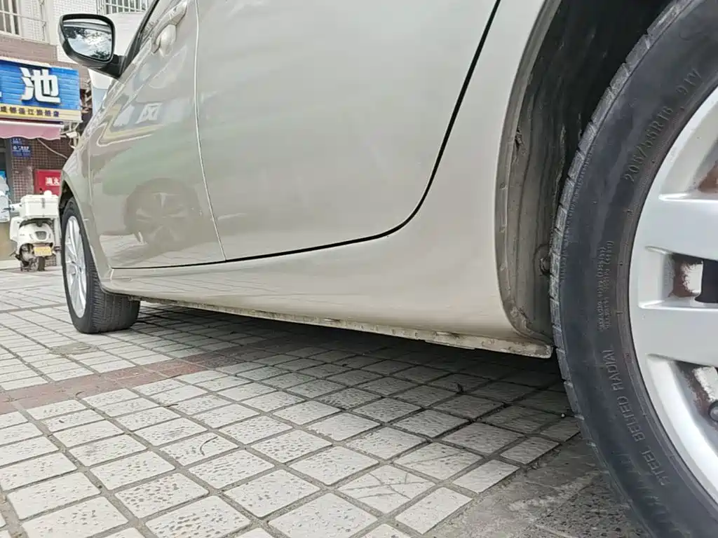 Roewe 350