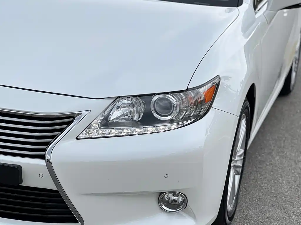 Lexus ES 2014 250 Elite