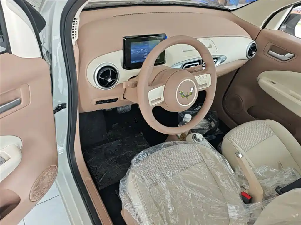 Wuling Mini EV MINIEV 2025