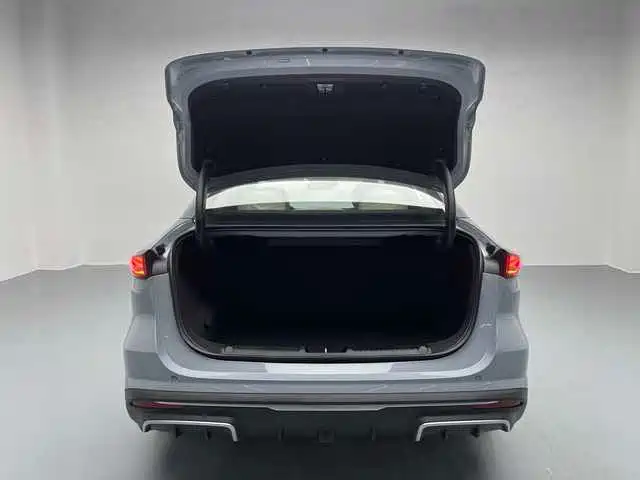 GEELY GALAXY GALAXY L6