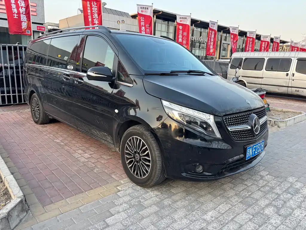 MERCEDES-BENZ VITO
