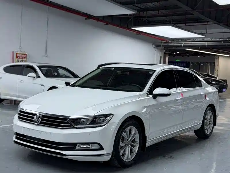 Купить Volkswagen Magotan
