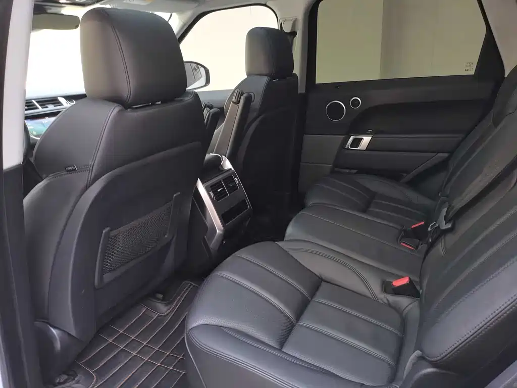 Land Rover Range Rover Sport 2017 3.0 SC V6 SE