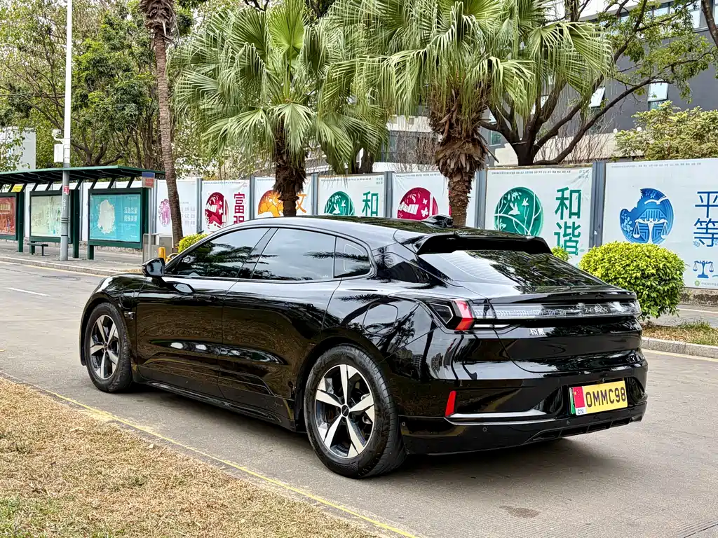 ZEEKR EXTREME KRYPTON 001