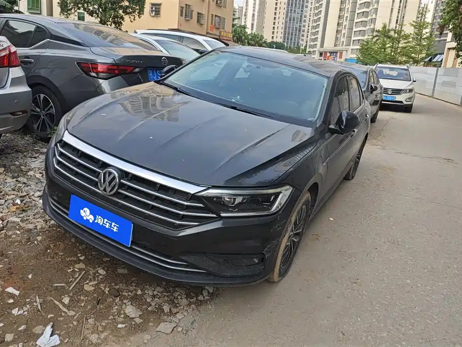Volkswagen Sagitar 2021