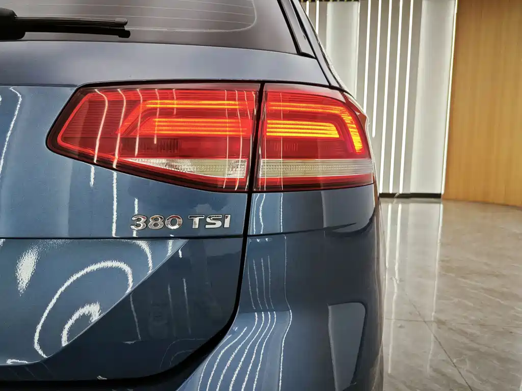 Volkswagen Variant 380TSI 2WD Comfort Travel Edition, фото 14