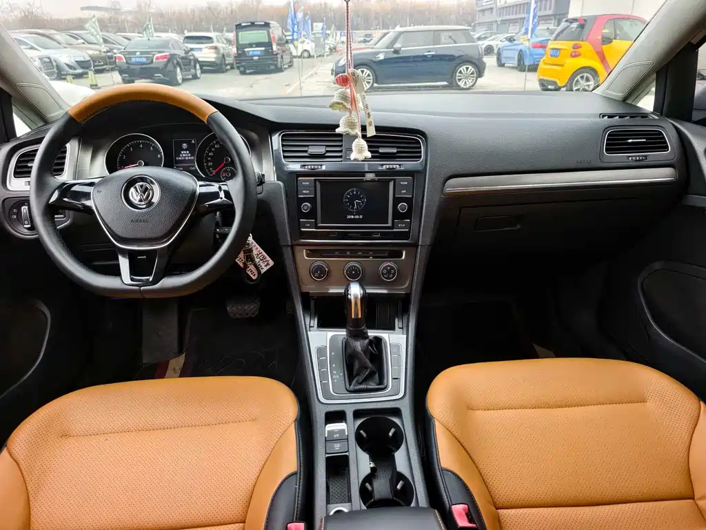Volkswagen Golf — миниатюра 11