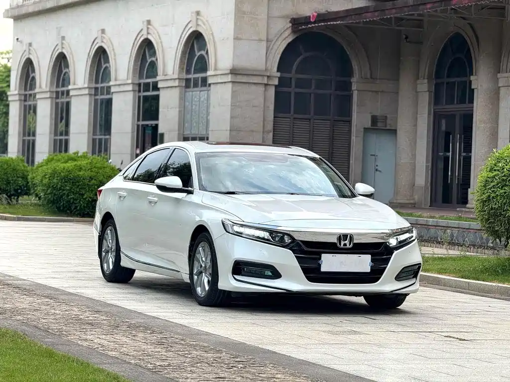 Honda Accord — миниатюра 3