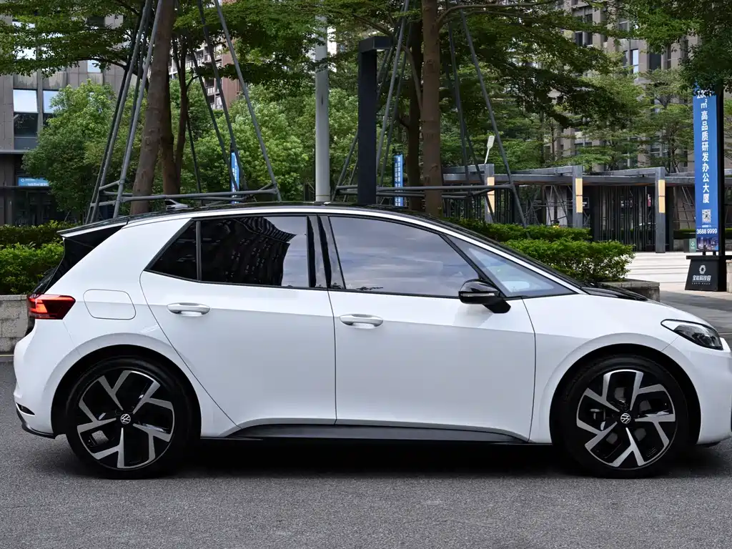 Volkswagen ID.3 — миниатюра 6