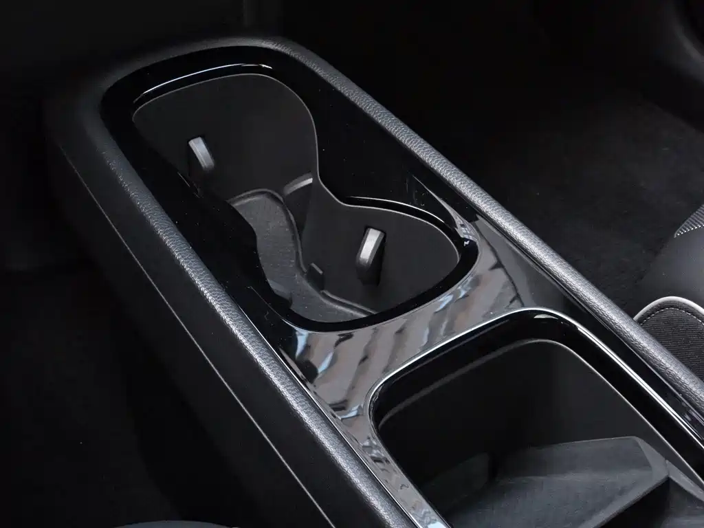 Volkswagen ID.3 — миниатюра 22