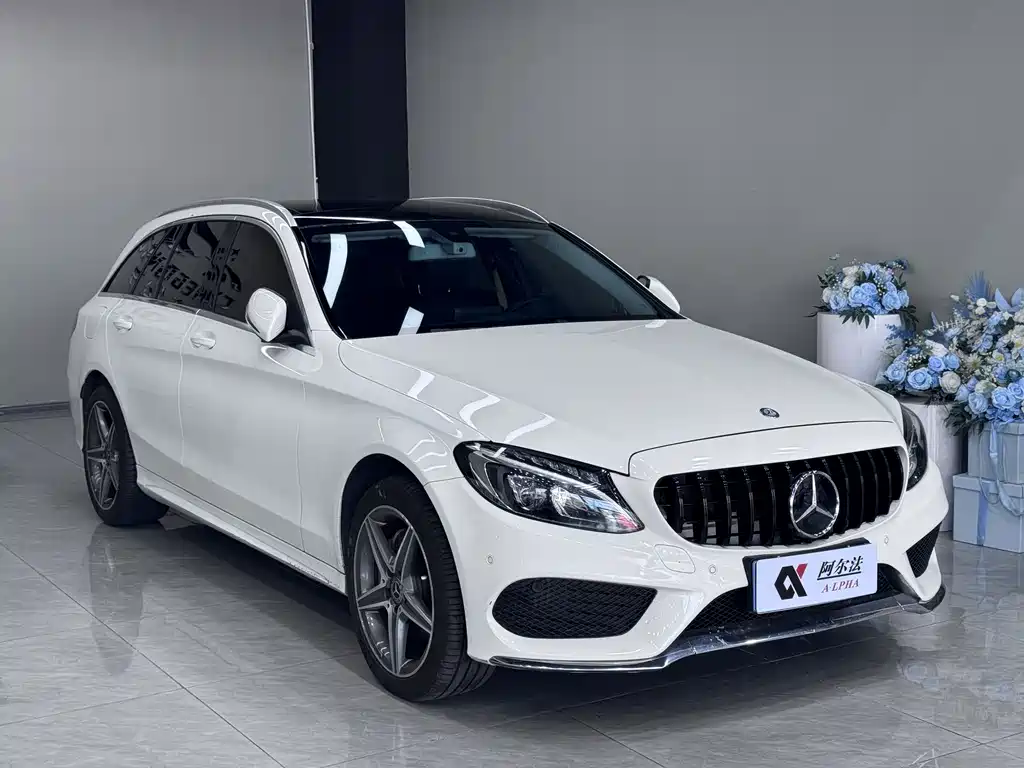 Mercedes-Benz C-Class (Import) — миниатюра 3