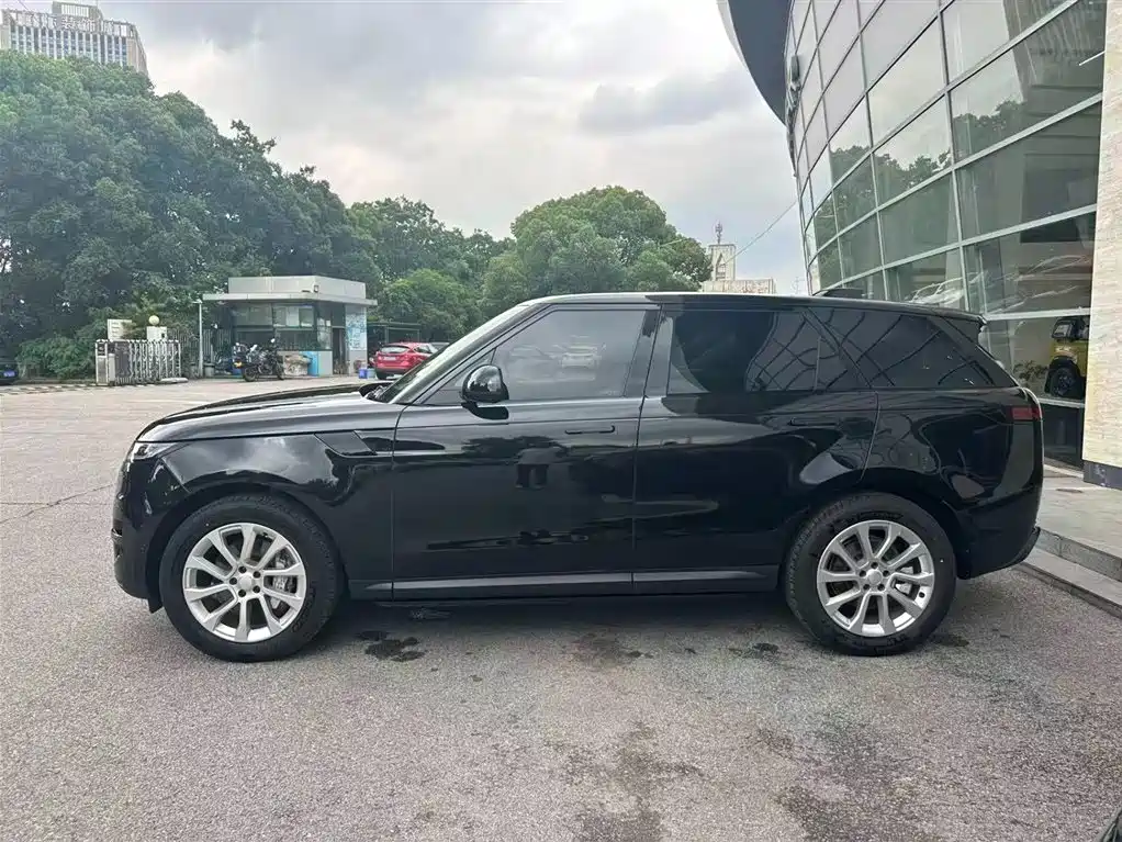 Land Rover Range Rover Sport 2025 360PS S