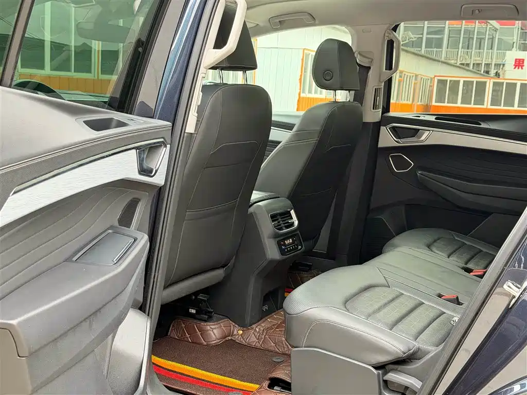 Volkswagen Talagon 380TSI 4WD Luxury Best Edition Pro 7 seats, фото 8