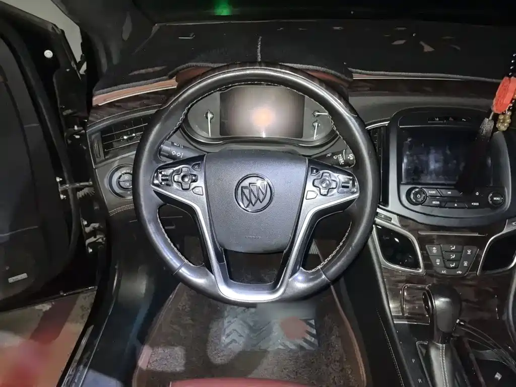 Buick LaCrosse 2014 2.0T SIDI Smart Flagship
