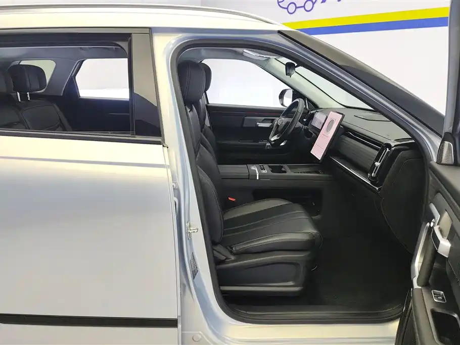 Chery 06 C-DM 2024 Luxury