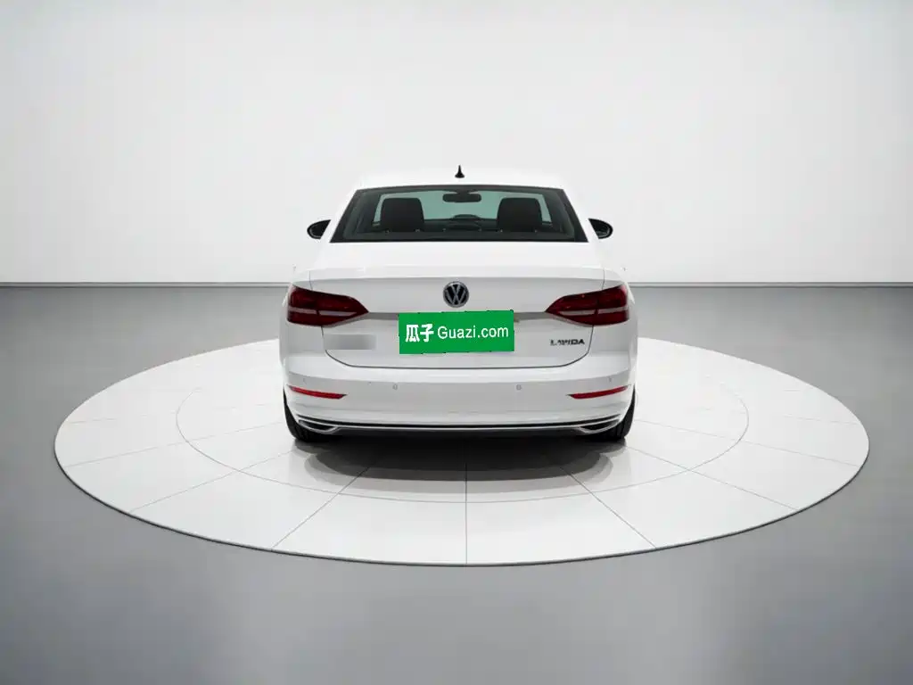 Volkswagen Lavida — миниатюра 5