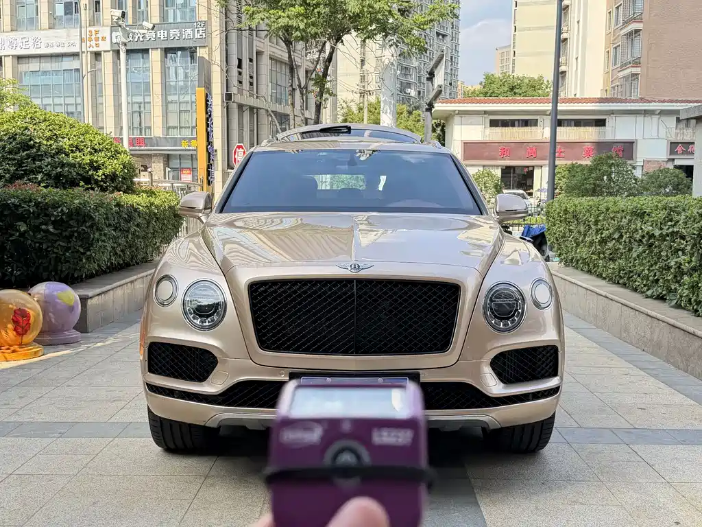 Bentley Bentayga 2018 4.0T V8