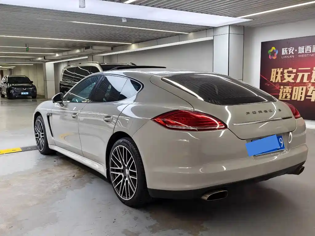 Porsche Panamera — миниатюра 17