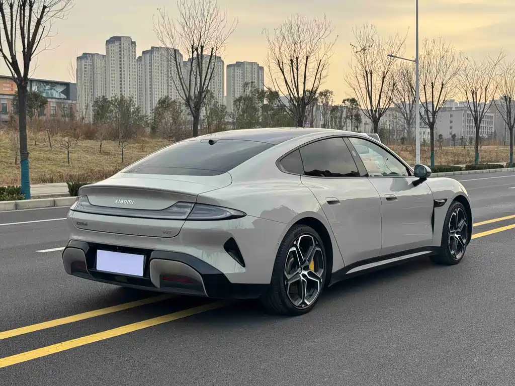 XIAOMI CAR XIAOMI SU7