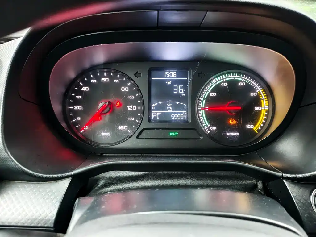 Roewe Clever — миниатюра 11