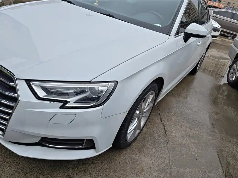 Audi A3 2019 Sportback 35 TFSI V