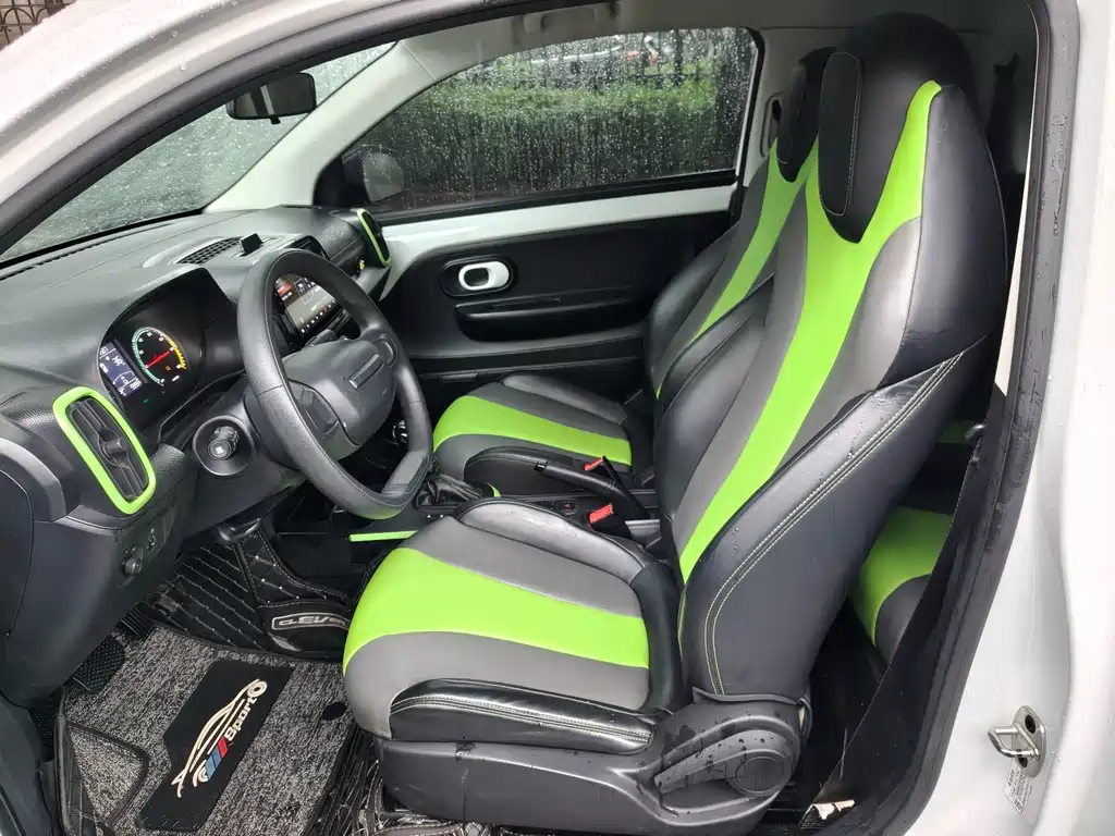 Roewe Clever — миниатюра 5