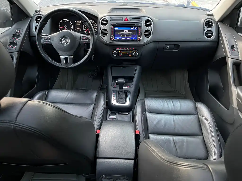 Volkswagen Tiguan — миниатюра 9