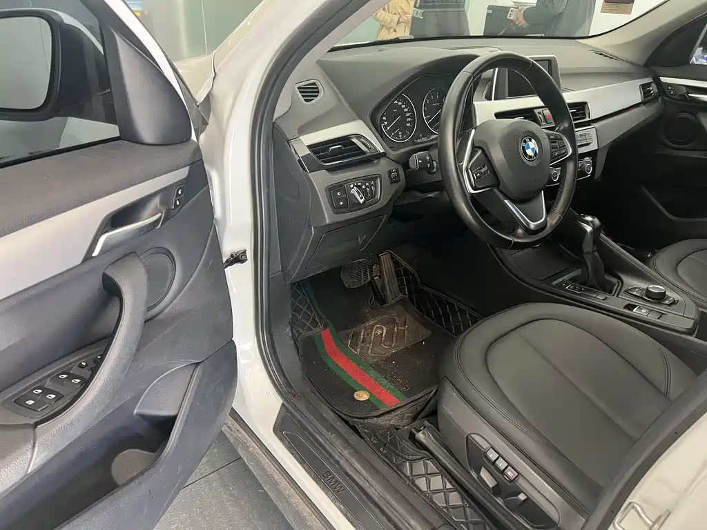 BMW X1 — миниатюра 8