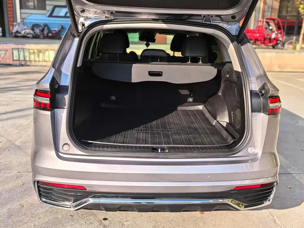 GEELY AUTOMOBILE XINGYUE L