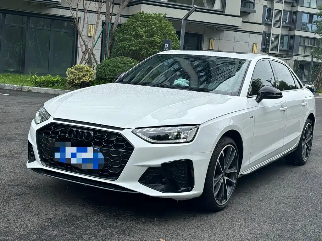 Audi A4L 2025 200 Enjoy 40 TFSI Luxury