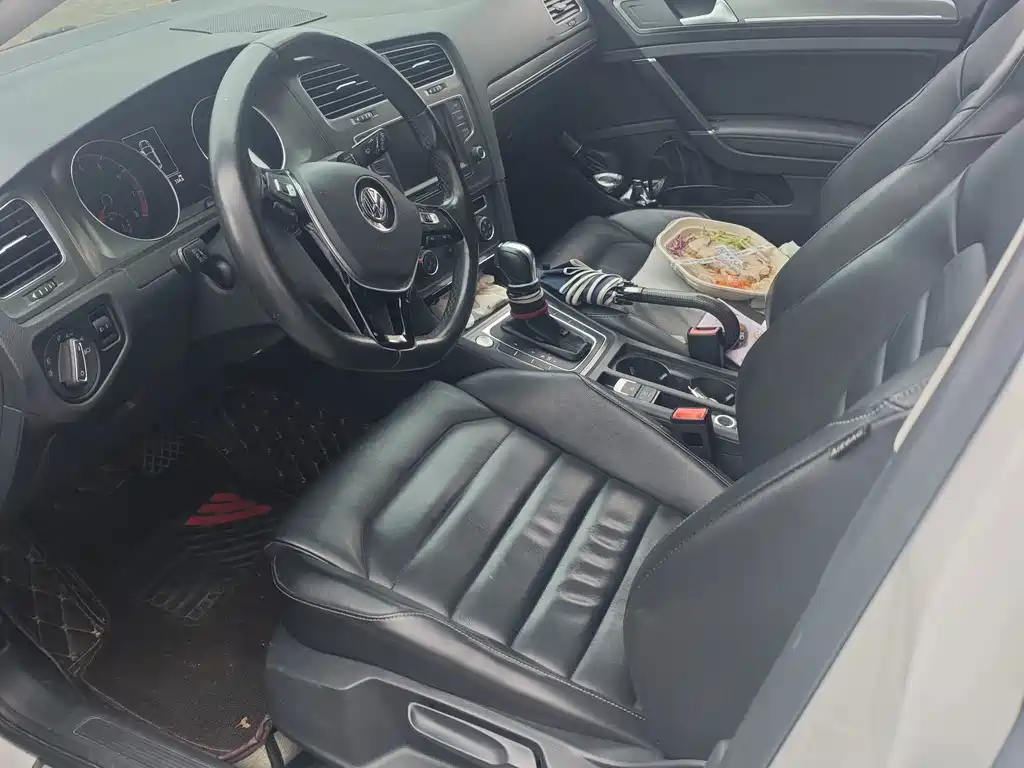 Volkswagen Golf — миниатюра 8
