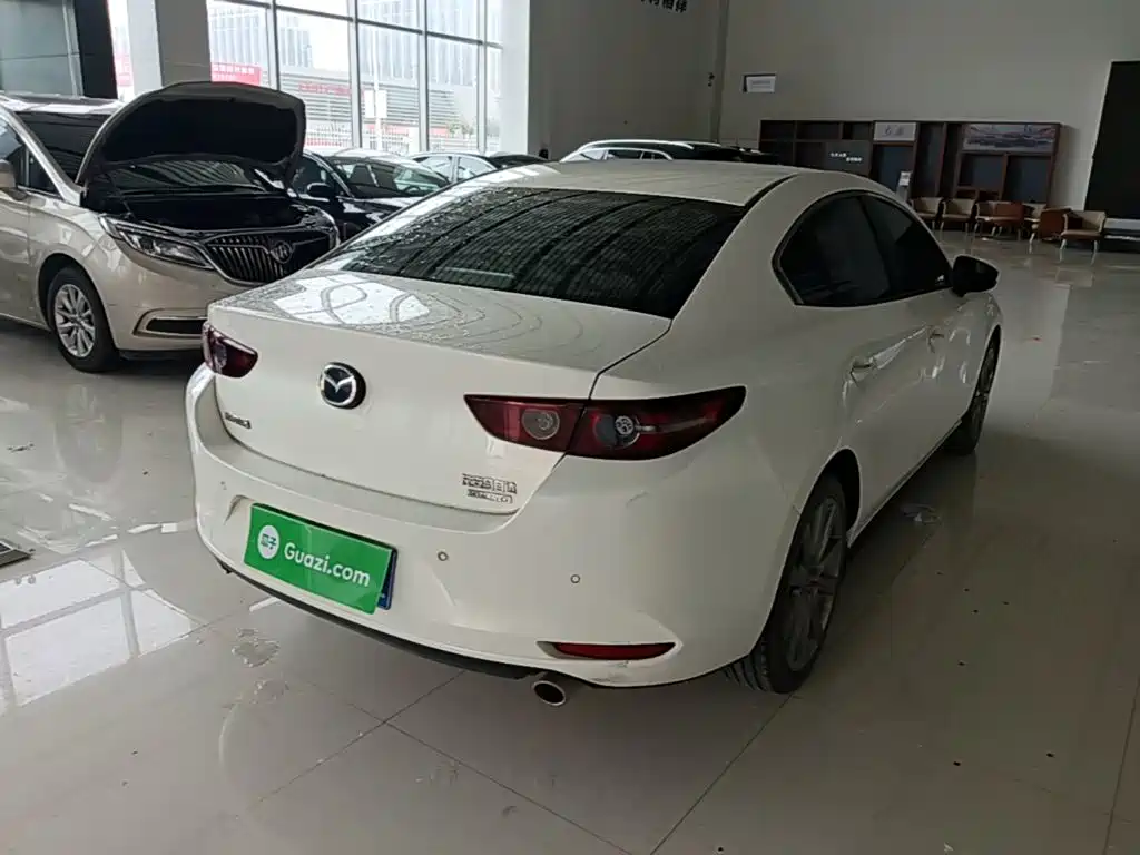 Mazda 3 Axela — миниатюра 7