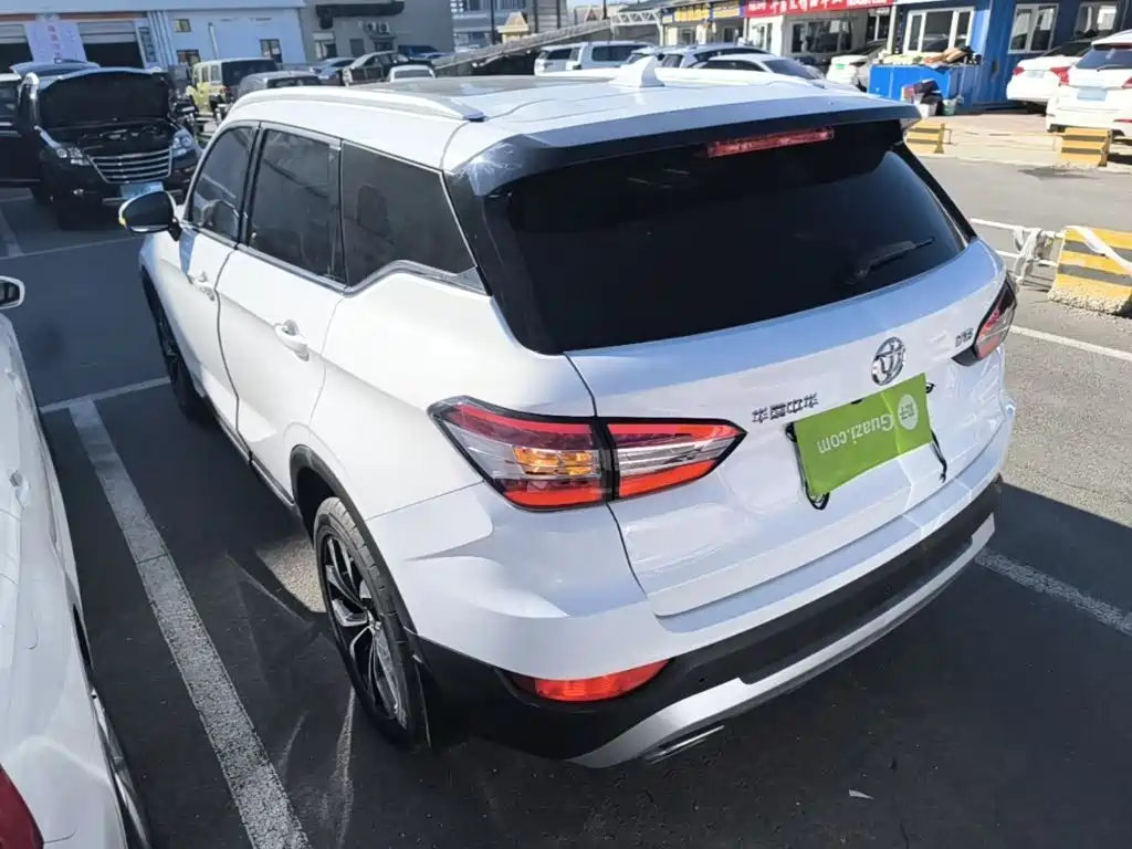 Brilliance V6 1.5T Auto Flagship Type, фото 5