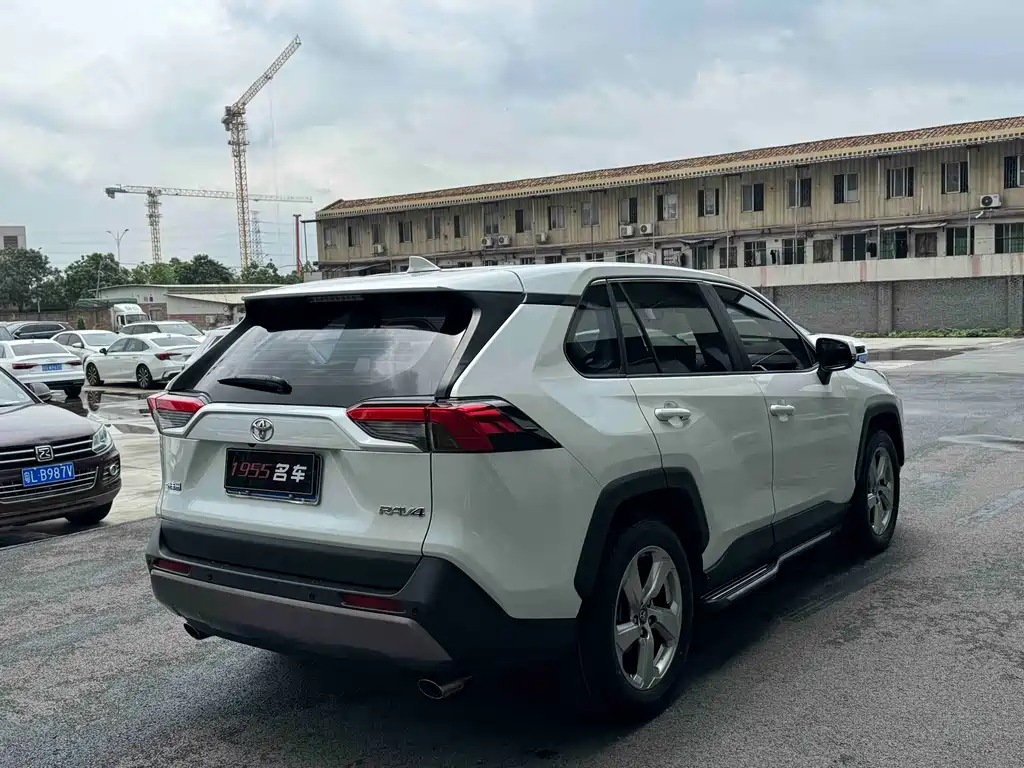 Toyota RAV4 — фотографии объявления, Фото 10