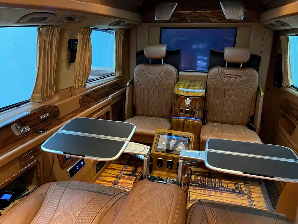 Mercedes-Benz Vito — миниатюра 7