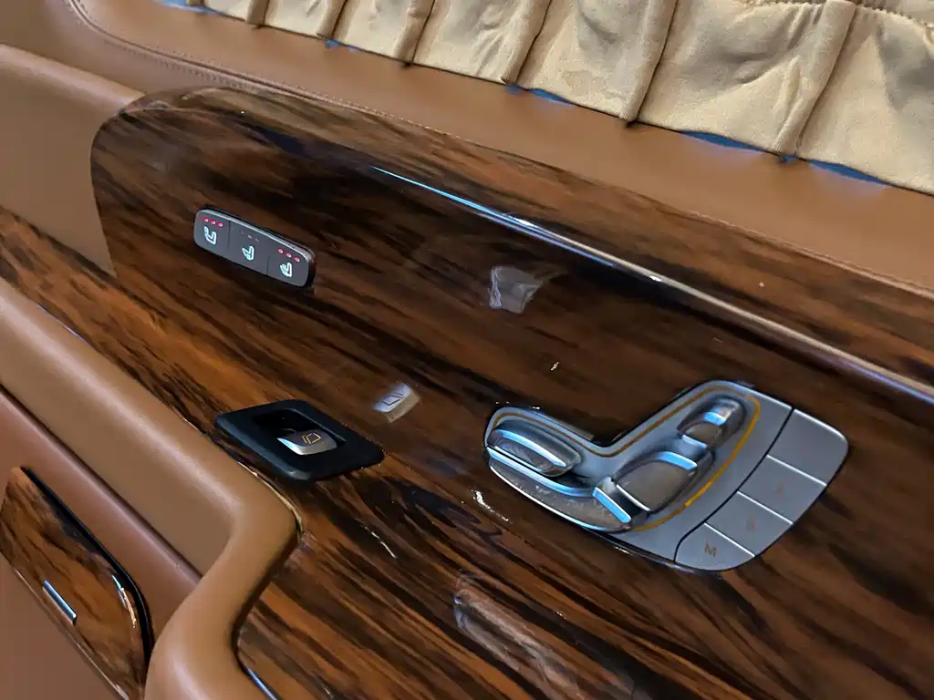 Mercedes-Benz Vito — миниатюра 14