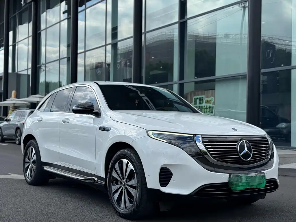 Mercedes-Benz EQC — миниатюра 3