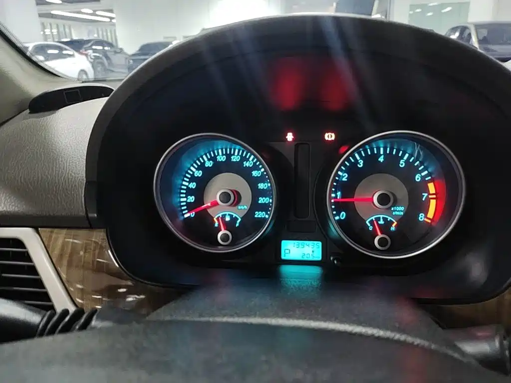 Buick Excelle — миниатюра 12
