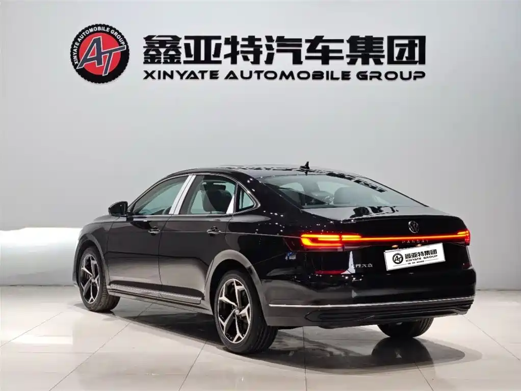Volkswagen Passat 2025 330TSI Elite